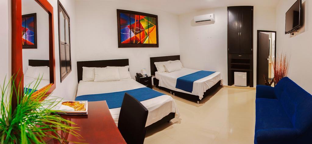 La Ciudad Hotel